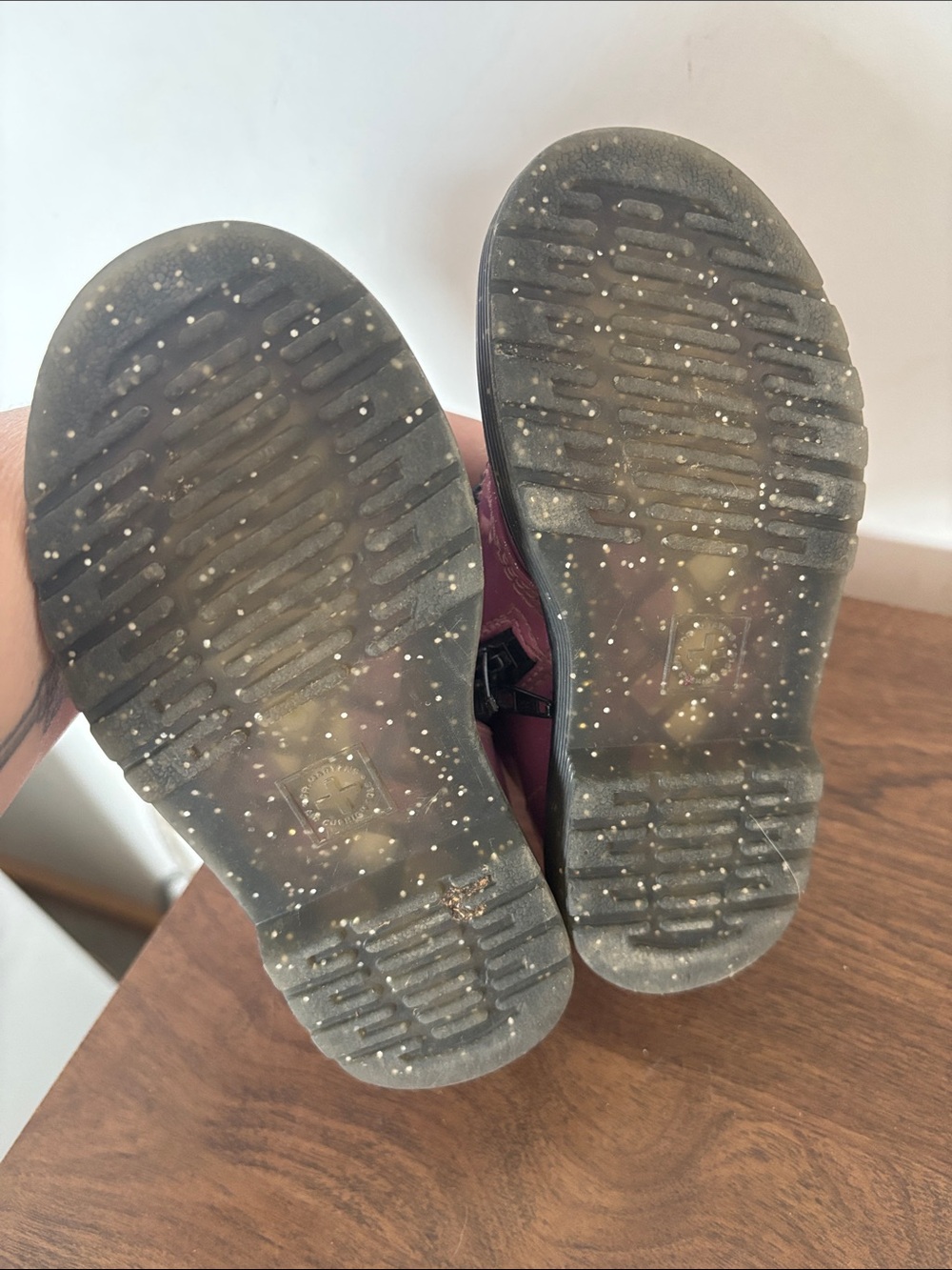 Dr. Martens pink glitter toddler boots - Picture 2 of 3